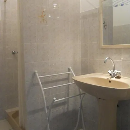 Two-bedroom L'embarcadere *